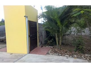 Casa amoblada  y terreno de venta zona Puerto Cayo