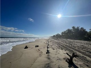 Se vende lote de playa en el sector Mendihuaca, Santa Marta