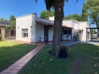 Foto 1 de CASA ALMA MORA