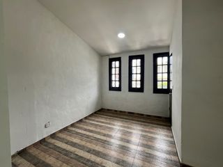 Foto 6 de Oficina en arriendo en estoril - santa margarita. Cod A5059