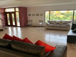 Canning  Casa Venta Alquiler Saint Thomas Este 4 ambientes Canning