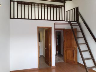 Foto 16 de casa en venta en alhambra. Cod V4885