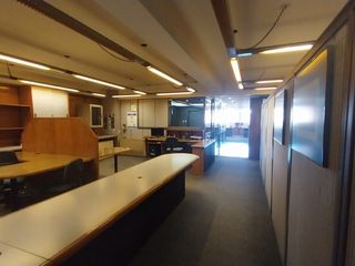 Excelente Oficina 471 m2 en 2 plantas con 5 cocheras!!!