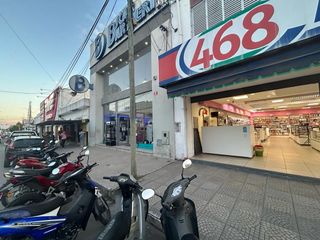 Hermoso Local Comercial en Alquiler - Av. Mitre al 400, Famaillá, Tucumán