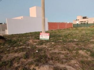 Terreno / Lote en venta de 318m2 ubicado en Villa Belgrano