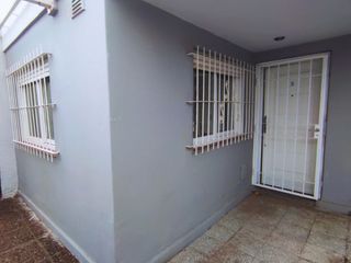 Departamento en alquiler amoblado de 1 dormitorio c/ cochera en Villa María