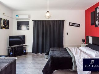 Casa en venta de 4 dormitorios c/ cochera en Grand Bourg