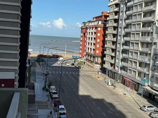 VENTA Departamento 3 ambientes con balcon y cochera - Centro Mar del Plata