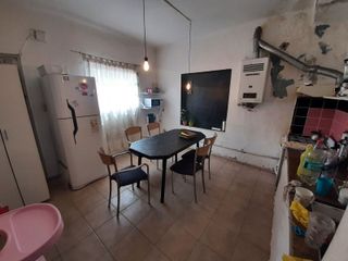 Foto 3 de Venta casa 3 dorm + hab B° General Paz