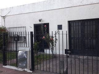 Casa con pileta - La Plata - Casco