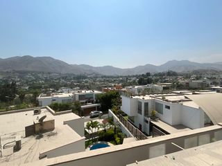 Departamento en alquiler en condominio con balcon en La Molina