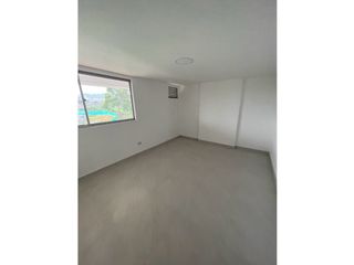 Foto 4 de SE VENDE APARTAMENTO Y/O LOCAL TIPO DUPLEX PRIMER PISO EN LA CEJA