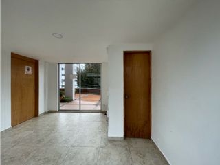Foto 9 de SE VENDE APARTAMENTO Y/O LOCAL TIPO DUPLEX PRIMER PISO EN LA CEJA