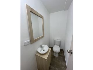 Foto 11 de SE VENDE APARTAMENTO Y/O LOCAL TIPO DUPLEX PRIMER PISO EN LA CEJA