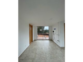 Foto 8 de SE VENDE APARTAMENTO Y/O LOCAL TIPO DUPLEX PRIMER PISO EN LA CEJA