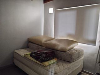 Casa en alquiler - 2 Dormitorios 2 Baños - 420Mts2 - El Pato, Berazategui