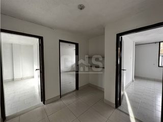 Foto 9 de APARTAMENTO EN ALQUILER EN CENTRO DE CARTAGO