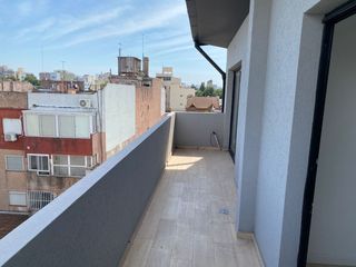 Dpto 3 ambientes, balcon aterrazado y terraza prop