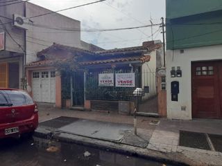 Foto 1 de Casa PH en venta en Quilmes Centro