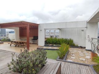 Departamento Moderno con linda vista de 2 Habitaciones cerca a la U Católica - Quito