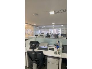 Foto 5 de VENTA OFICINA RENTANDO EN LA TRANSVERSAL INFERIOR EL POBLADO MEDELLN