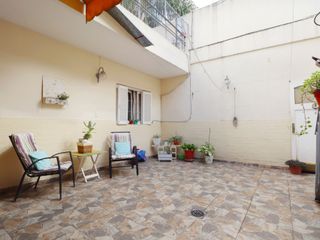 Venta Ph 4 ambientes con patio y terraza
