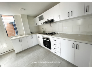 Foto 6 de VENDO PENTHOUSE EN LAURELES (CAMPAMENTO)