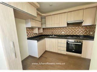 Foto 3 de VENDO CASA EN VERSALLES (AMPLIADA Y REMODELADA)