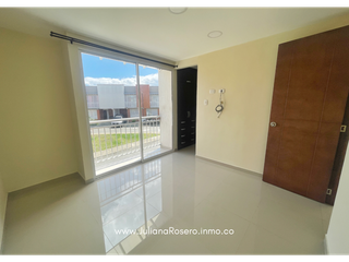 Foto 10 de VENDO CASA EN VERSALLES (AMPLIADA Y REMODELADA)