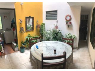 Foto 4 de VENDO CASA BIFAMILIAR POR HOSPITAL SUSANA LOPEZ