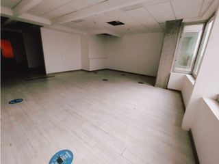 Foto 12 de OFICINA EN ARRIENDO 351 M2 A 5 MINUTOS DEL AEROPUERTO