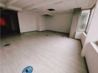 Foto 11 de OFICINA EN ARRIENDO 351 M2 A 5 MINUTOS DEL AEROPUERTO