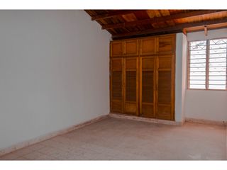 Foto 2 de CASA EN VENTA -SECTOR BAVARIA