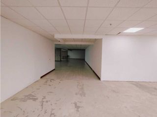 Foto 5 de OFICINA EN ARRIENDO 658 M2 A 5 MINUTOS DEL AEROPUERTO