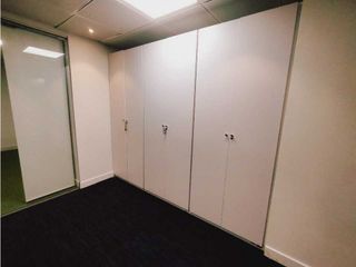 Foto 15 de OFICINA EN ARRIENDO 1361M2 A 5 MINUTOS DEL AEROPUERTO
