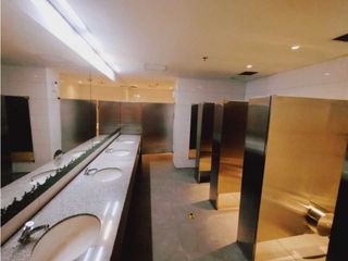 Foto 13 de OFICINA EN ARRIENDO 1361M2 A 5 MINUTOS DEL AEROPUERTO