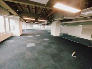 Foto 5 de OFICINA EN ARRIENDO 1361M2 A 5 MINUTOS DEL AEROPUERTO