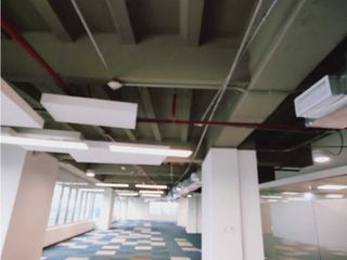 Foto 6 de OFICINA EN ARRIENDO 1361M2 A 5 MINUTOS DEL AEROPUERTO