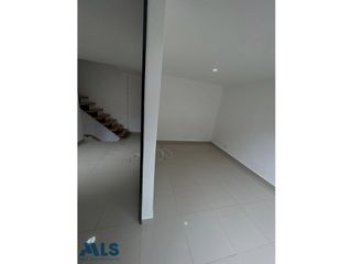 Apartamento en venta en Robledo Pajarito(MLS#247277)