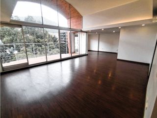 Vendo Apartamento en Bella Suiza, Bogotá. CZ9510