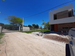 LOTES AL COSTO - BARRIO LIQUIDAMBAR - 149 Y 42 San Carlos, La Plata - 9.63 x 14.76m