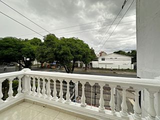 Apartaestudio Con Balcón En Arriendo Barrio El Lido