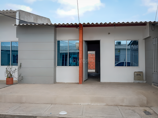 Foto 1 de Casa en venta de 45 m² en la Urbanización La Victoria en Montería: 2 Habitaciones, patio y zona de labores