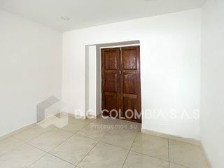 Foto 6 de VENTA de CASAS en LA MESA