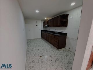 Vendo amplia casa en sandiego(MLS#246996)