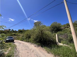 Foto 4 de VENTA LOTE EN CARLOS PAZ, A METROS DEL RIO