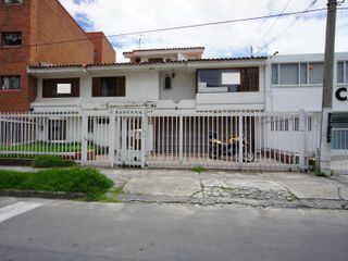 CASA en ARRIENDO en Bogotá Santa Paula