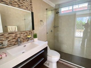 Foto 8 de CASA en ARRIENDO/VENTA en Barranquilla Villa Del Este