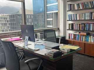 Foto 10 de OFICINA en VENTA en Bogotá CHICO