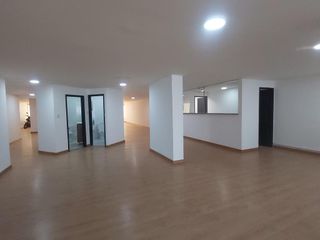 Foto 1 de LOCAL en ARRIENDO en Bogotá Santa Paula-Usaquén